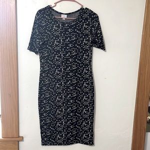 Xs EUC LuLaRoe black and white dress